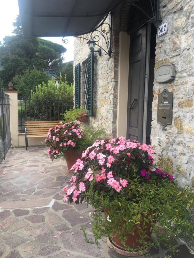 Casa Pietra Del Sole Villa Lucca Bagian luar foto
